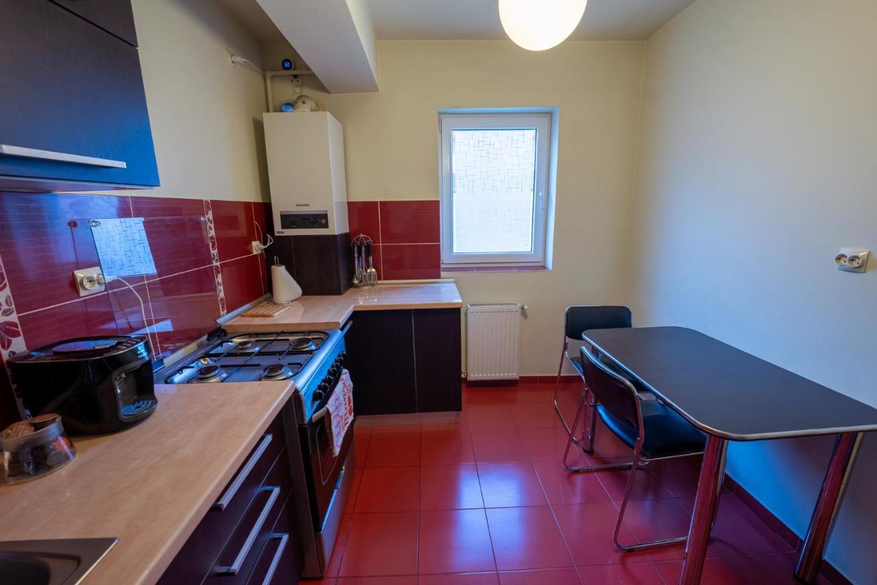 Quiet 3-Room Apt - 2 Parking Spaces - 5 Min Bus Floreşti Extérieur photo